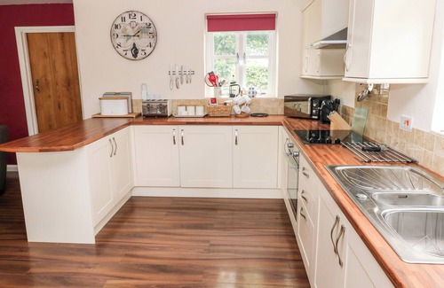 Narberth Cottage | Gwyddno Lodge