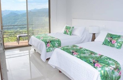 La Mesa Hotel | Gyrola Birding Hotel Boutique & Spa
