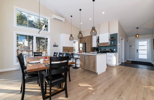 Saint-Joseph-de-la-Rive Ski Chalet | Hôtel à la maison - Chez Fugère, spa et billard