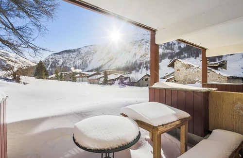 Val-d'Isere Ski Chalet | Hôtel & Chalets Le Samovar