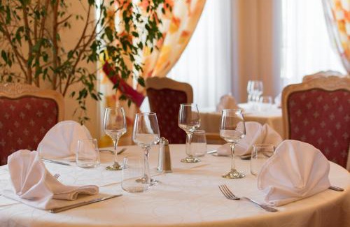 Saint-Dizier Hotel | Hôtel De Champagne