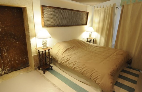 Montpellier City-Centre Apartment | Hôtel de Girard - Apartment "L'Ancienne cuisine