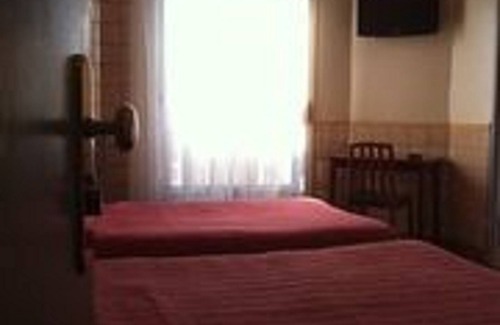 19th Arrondissement Hotel | Hôtel de la Comète