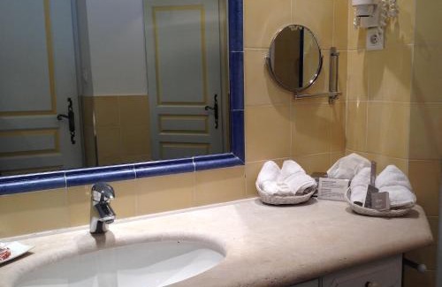 Saintes-Maries-de-la-Mer Hotel | Hôtel L' Estelle en Camargue