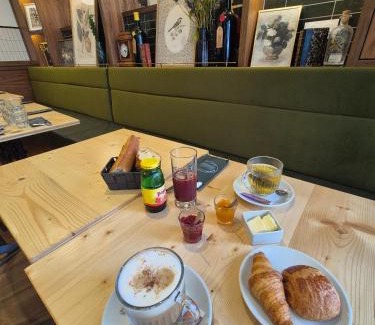 Vannes Hotel | Hôtel l'Hermine - Vannes Port de plaisance