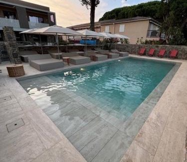 Cavaliere Hotel | Hôtel La Ménado