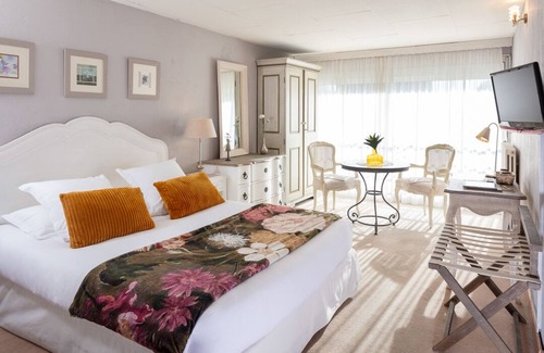 Istres Hotel | Hôtel Le Castellan
