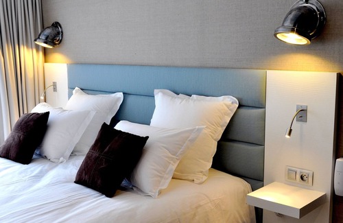 Les Ponts-de-Ce Hotel | Hôtel Les 3 Lieux - Restaurant Gastronomique, Bistrot, Espace sensoriel