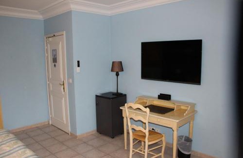 Saint-Tropez City Centre Hotel | Hôtel Les Palmiers