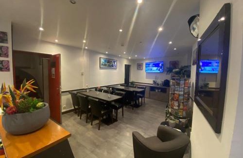 Quartier du Petit-Montrouge Hotel | Hôtel Résidence Châtillon