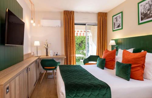 Greoux-les-Bains Hotel | Hôtel & Résidence Lou Paradou Gréoux Les Bains