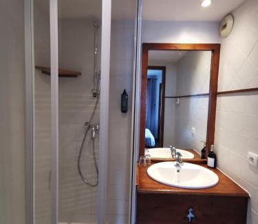 Bourg-Saint-Maurice Hotel | Hôtel Restaurant Angival - Chambres et Appartement
