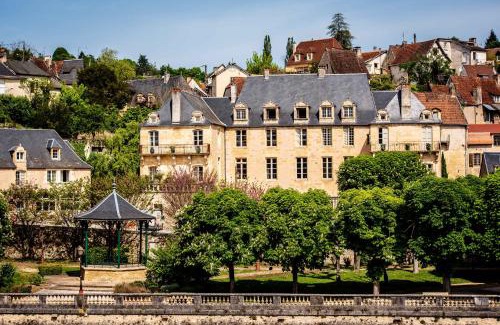 Montignac Hotel | Hôtel Restaurant de Bouilhac
