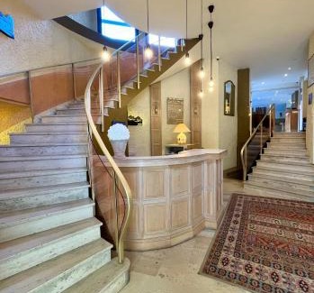 Rodez Hotel | Hôtel Tour Maje