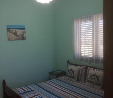 Velipoje House | H and H Guesthouse