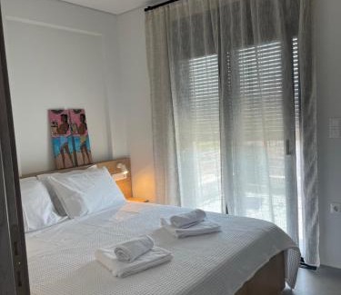 Spata-Artemida Apartment | H residence 2