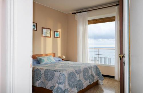 Arma di Taggia Apartment | H11 [Arma Vista Mare Panoramica]