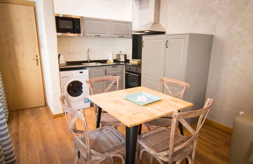 La Goleta Apartment | H2M Apartment Comfort in historic center