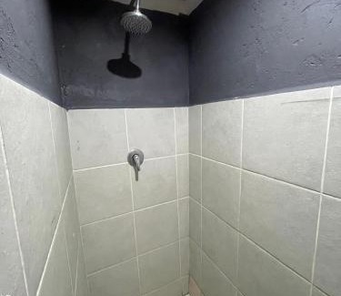 Thohoyandou House | Ha-Dzibs backpackers accommodation