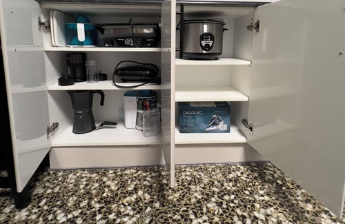 Collblanc y La Torrassa Apartment | Habitación compartida