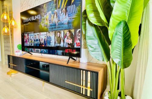 Jumeirah Village Circle Apartment | Habibi Land