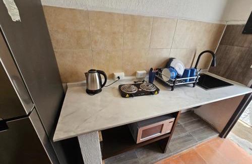 Downtown Cancun House | Habitación centrica con baño privado
