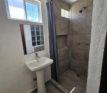 Downtown Cancun House | Habitacion con Baño Privado Excelente Ubicación