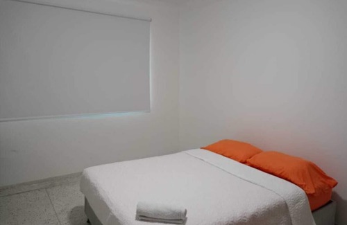 Barranquilla House | Habitacion Para Ejecutivo, con Baño Compartido 306