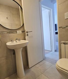 Bahia Blanca Apartment | Habitania Caronti 190 - Cochera