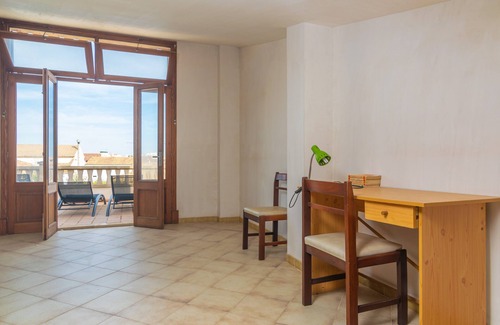 Sa Rapita Ski Chalet | Habitatge Escorball - Three Bedroom Chalet, Sleeps 6