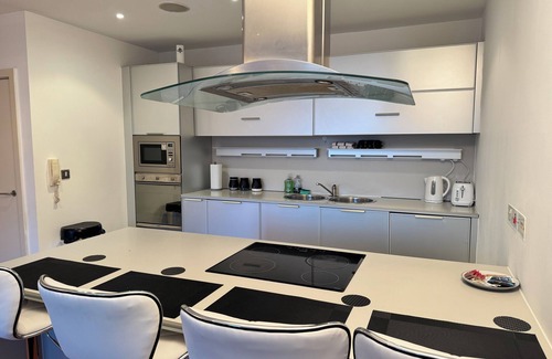 Manchester City Centre Apartment | Hacienda apartment