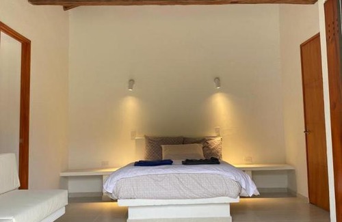 San Francisco Villa | Hacienda la Puerta del Sol