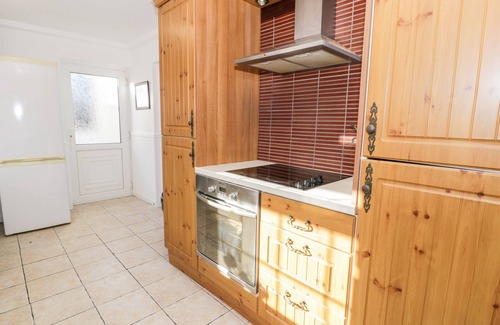 Moelfre Cottage | Halcyon