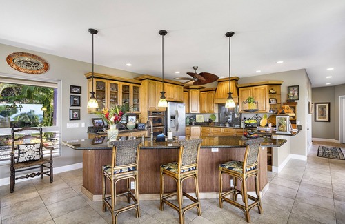 Kailua-Kona House | Hale Aikane: Gorgeous Oceanview Home w/Private Pool & Relaxing Garden Lanai