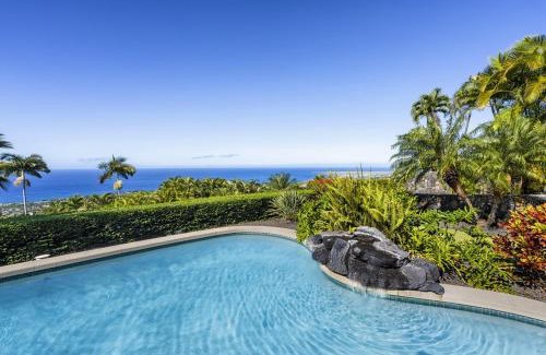 Kailua-Kona Villa | Hale Aikane
