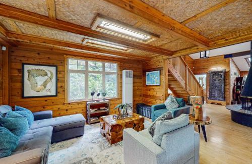 Volcano House | Hale Hapu'u