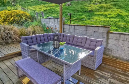 Kahuku House | Hale Nanea - Peaceful Country Life