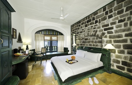 Tiruvannamalai Hotel | Halez Sparsa Thiruvannamalai