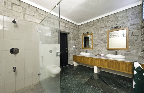 Tiruvannamalai Hotel | Halez Sparsa Thiruvannamalai