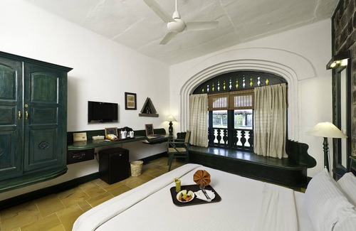 Tiruvannamalai Hotel | Halez Sparsa Thiruvannamalai