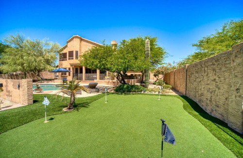 Pinnacle Peak House | Half Acre Quiet Oasis w/pool/Spa/putting green, 20 Min to Kierland Commons