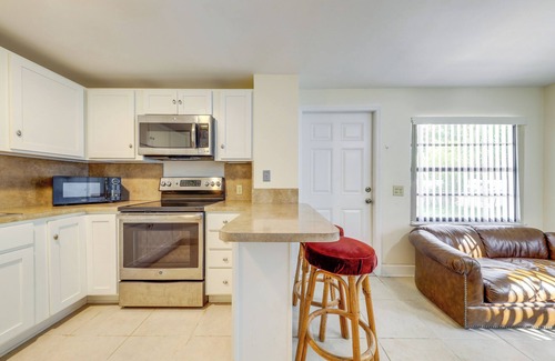 Key Largo Apartment | Half Mi to Downtown Key Largo: Studio w/Yard
