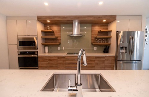Downtown Halifax Apartment | Halifax - Margaretta 3B2B