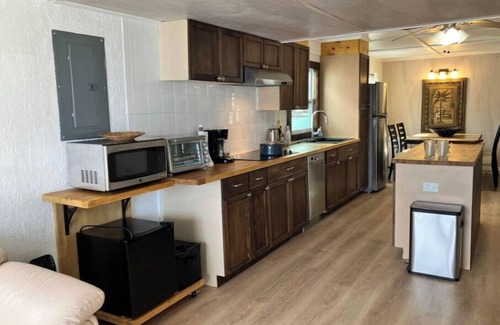 Hallandale Beach House | Hallandale Beach, FL