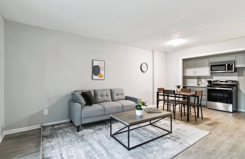 Cumberland Apartment | Halsten at Vinings 3406 Spacious 1 Bed 1 Bath