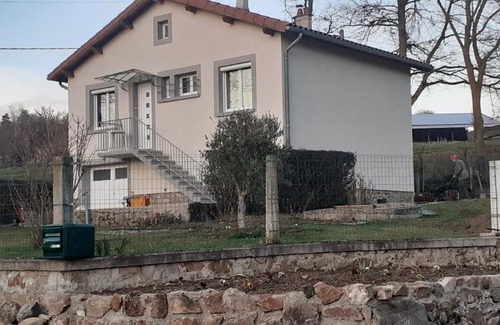 Lavoute-sur-Loire House | Halte à Veyrac