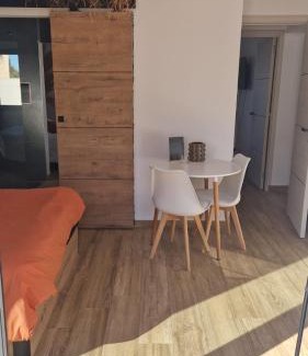 Gignac-la-Nerthe House | Halte Provence