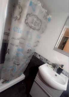 Monmousseau-Verollot Apartment | Hamdi
