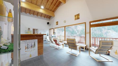 Orelle Apartment | Hameau 6 002 - SPA & PISCINE studio 4 pers
