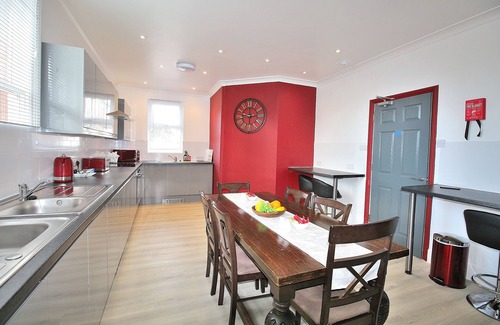 Lincoln House | Hamilton